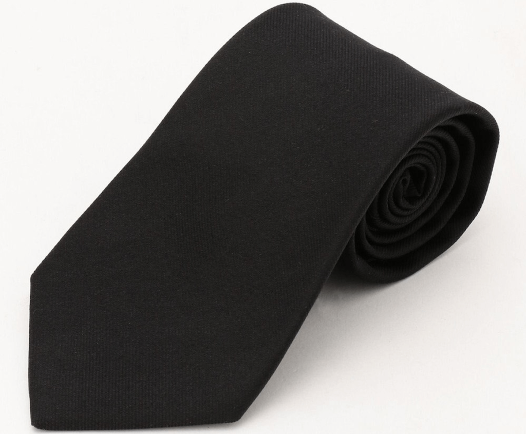 黒のネクタイ